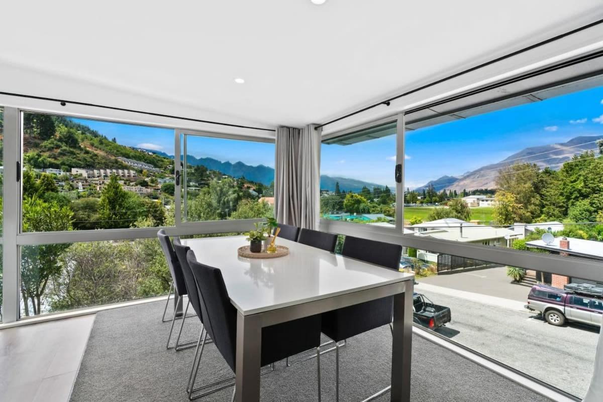Central Queenstown Luxury Exterior foto